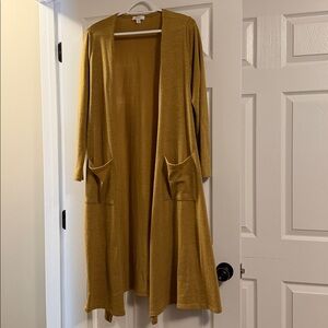 Lularoe Sarah large open cardigan duster long sweater in gold. Size Large